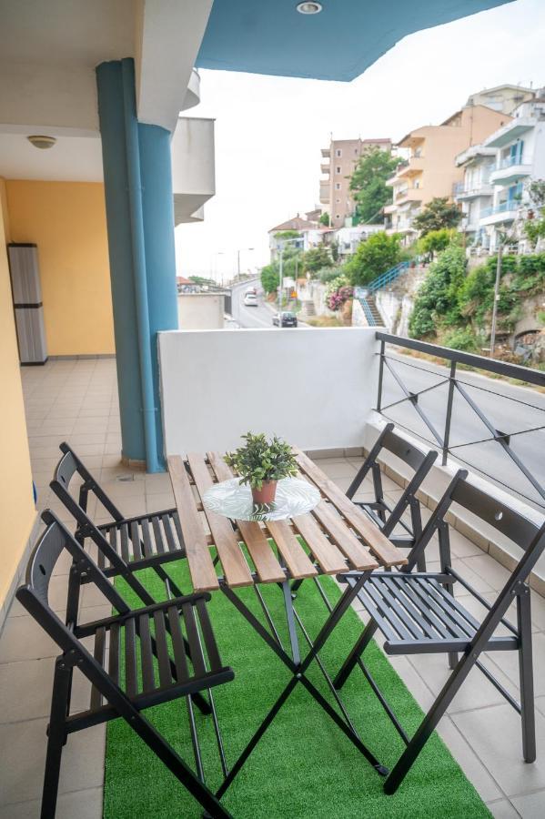 La Dns Apartment Kavála Luaran gambar